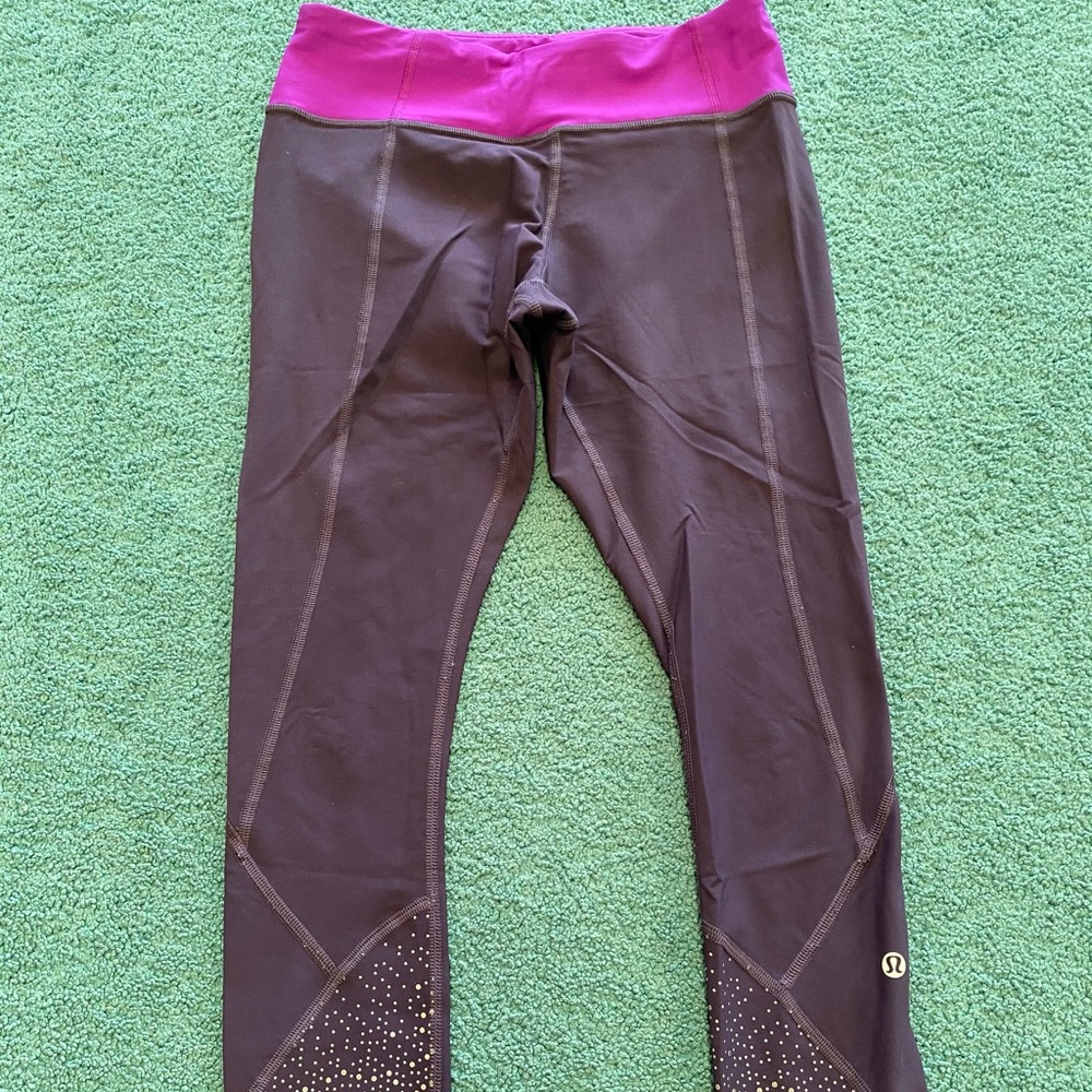 Purple& Fuchsia Lululemon 7/8 leggings -yoga pants